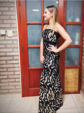 30/05/2020 PAULI TOLOSA, OTRO COSTADO DE LA MISS ELEGANCIA DE UN CARNAVAL