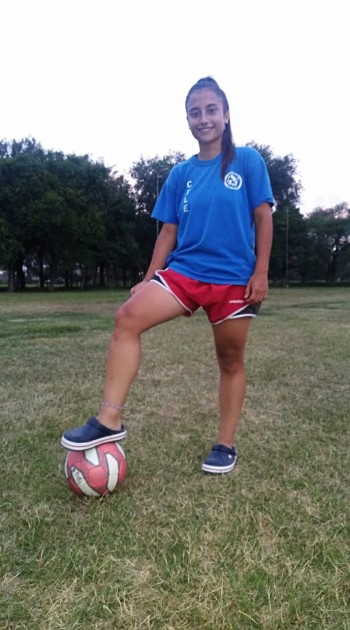 03/03/2021 LA PRIMER FUTBOLISTA DE FUNDACIÓN DE EXPORTACIÓN